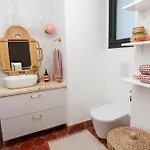شقة Penthouse Living In The Heart Of نيقوسيا