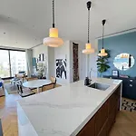 Penthouse Living In The Heart Of *