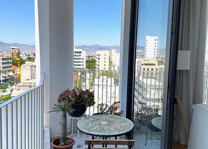 Διαμέρισμα Penthouse Living In The Heart Of *